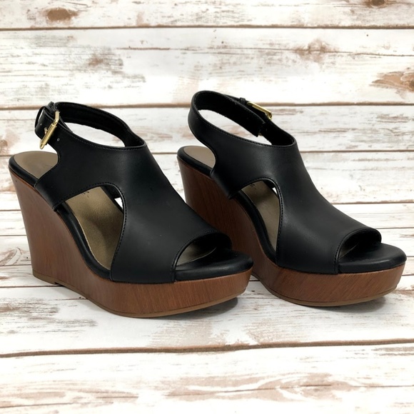 American Eagle Outfitters Shoes - American Eagle Tansy Wedge Sandals